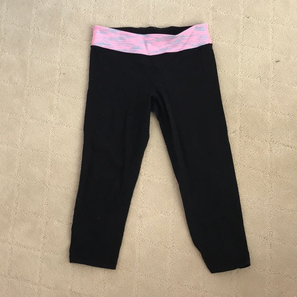 Black ivivva cropped leggings! size 12 - Picture 2 of 4